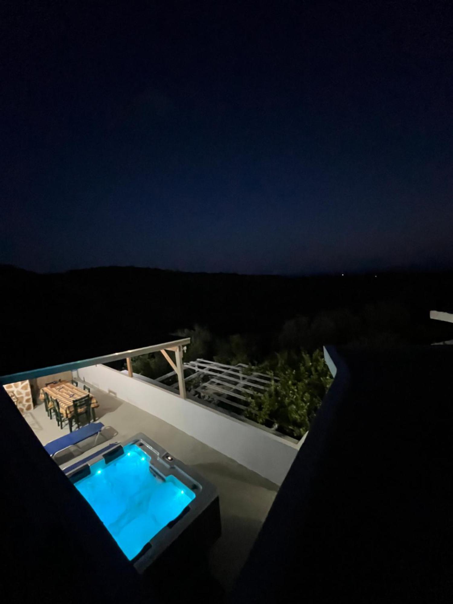 トリオペトラ Mano'S Houseヴィラ エクステリア 写真